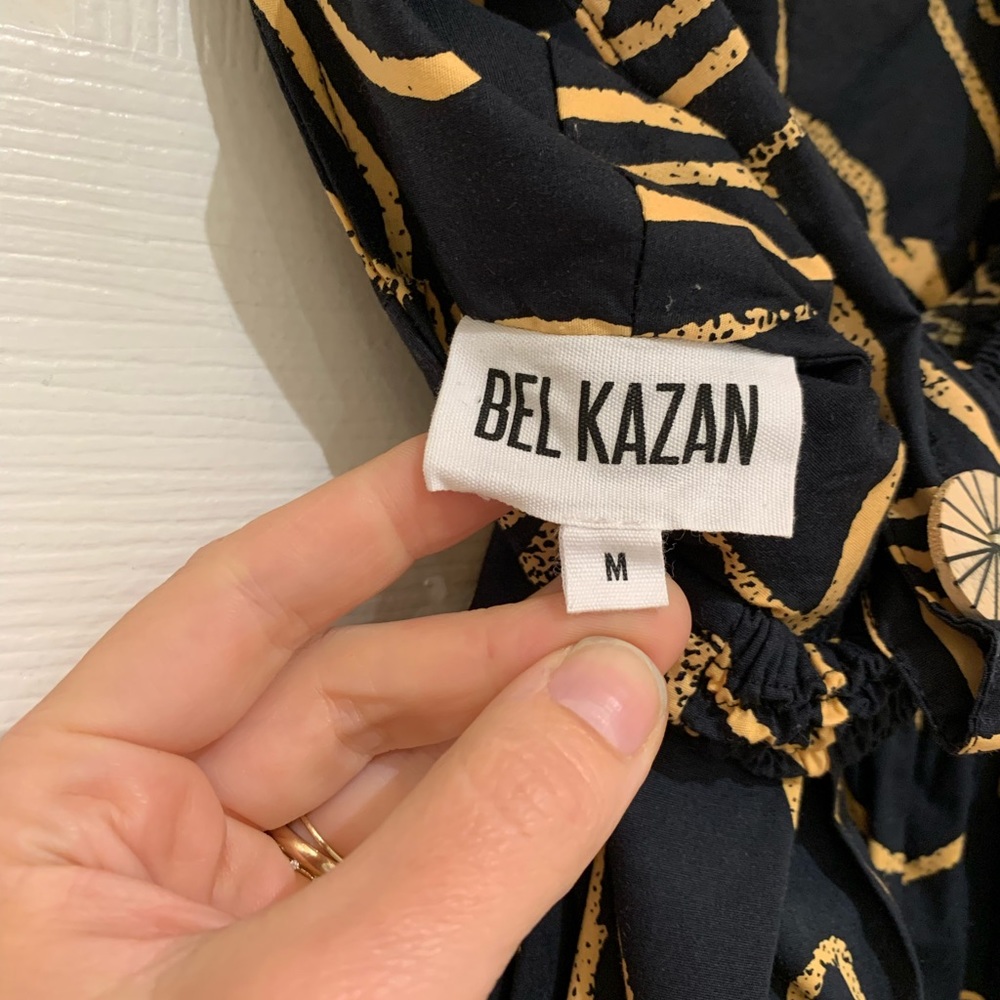 Black Bel Kazan Janie Dress with Gold Abstract Print - Picture 6 of 7